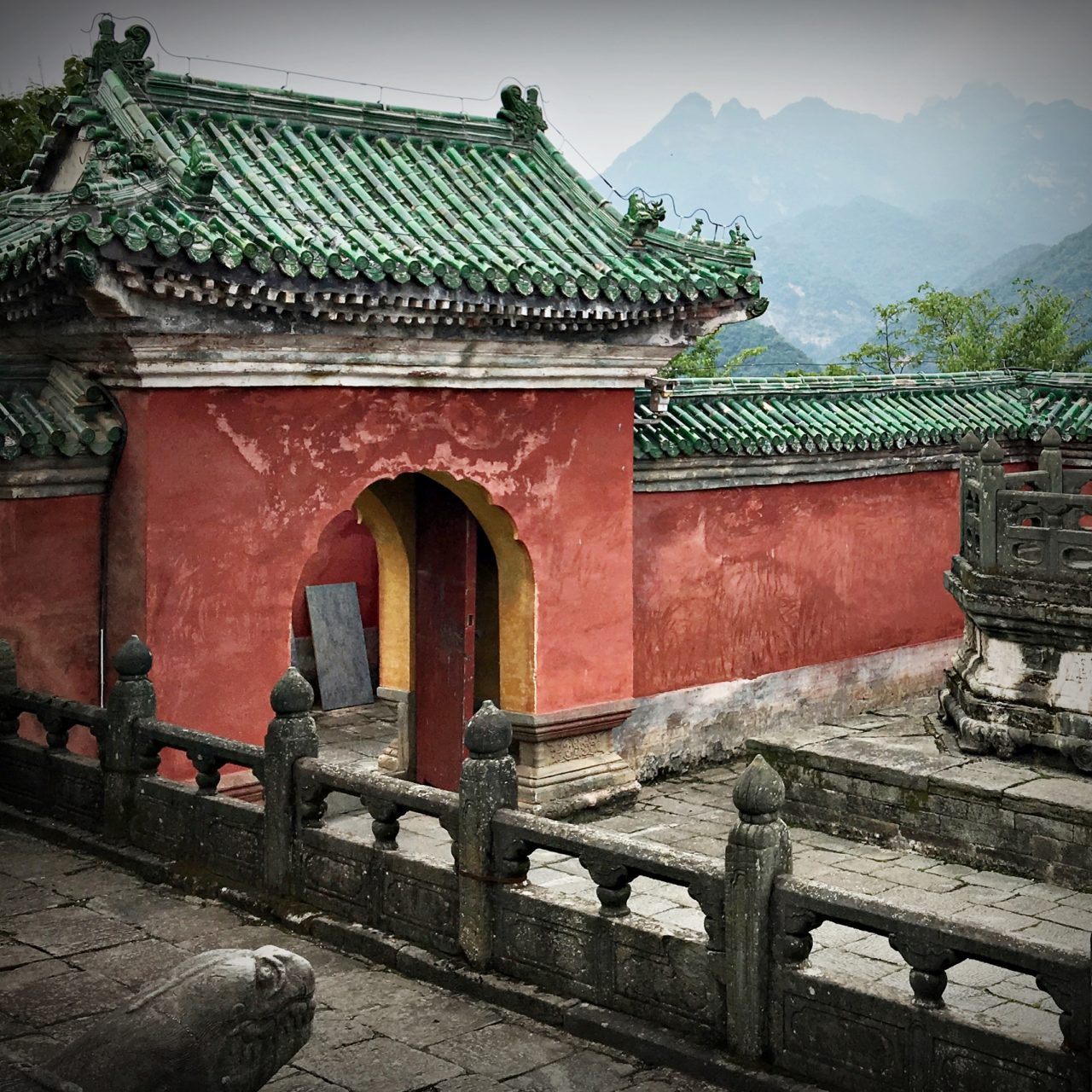 Les monts Wudang. A l'intérieur d'un temple.