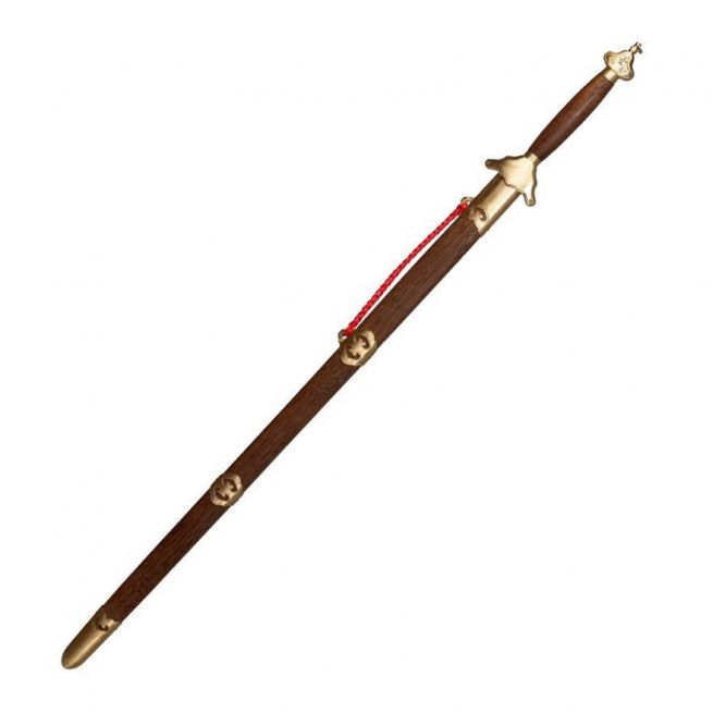 L'épée est la plus pratiquée des armes. Elle est utilisée en Kung Fu comme en Taiji Quan.